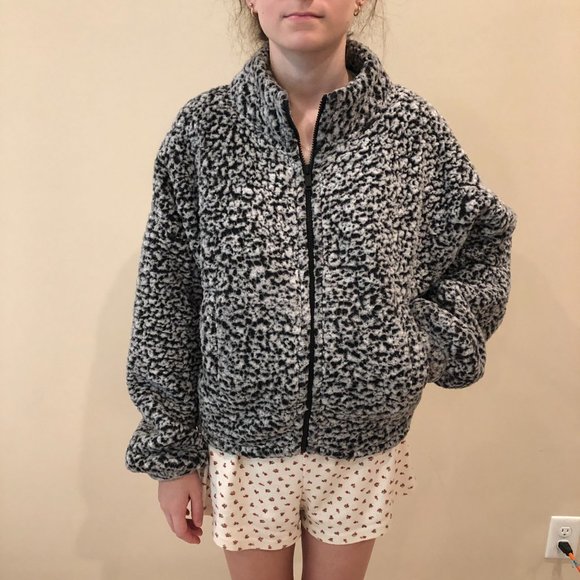 NWOT Express One Eleven Women's Sherpa Fleece Full Zip Up Jacket Coat Sweatshirt - Picture 3 of 15